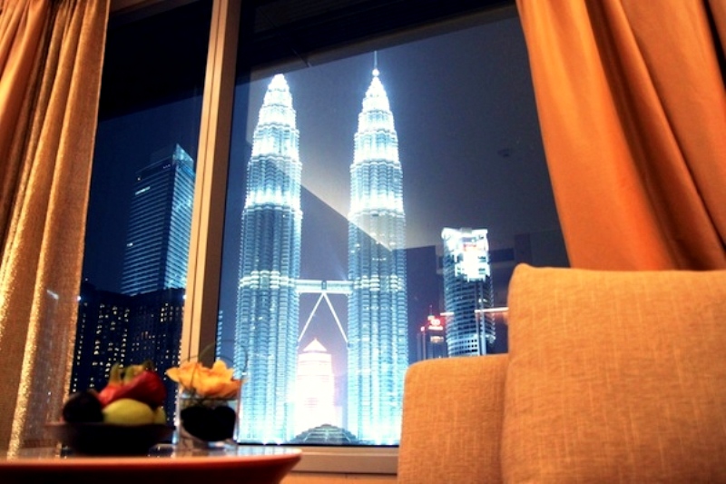 Traders-Hotel-Towers-View-Room