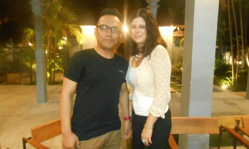 foto esai setiap kata adalah eksil